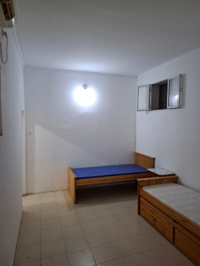 להשכרה דירה 2 חד בזומרשטיין נתניה