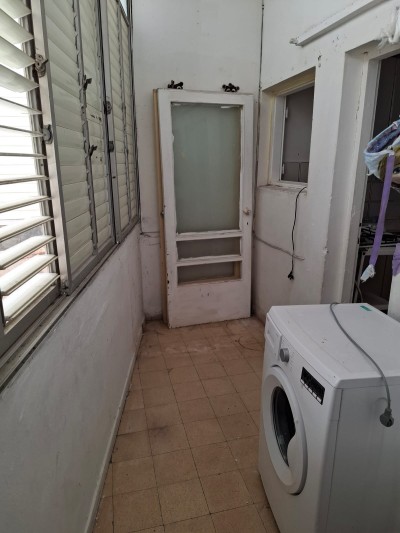 למכירה דירה 2 חד ברחוב שוהם נתניה