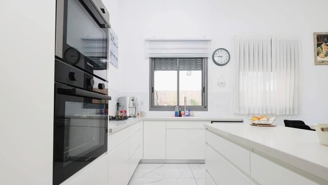 דירת גן 5 חדרים 130 מ"ר באצל | 2 חניות | נתניה-2