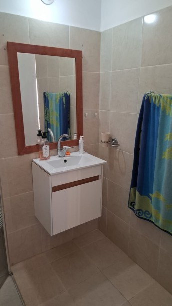 דירת 3 חדרים מרוהטת עם נוף לים להשכרה בברוך רם, נתניה-7