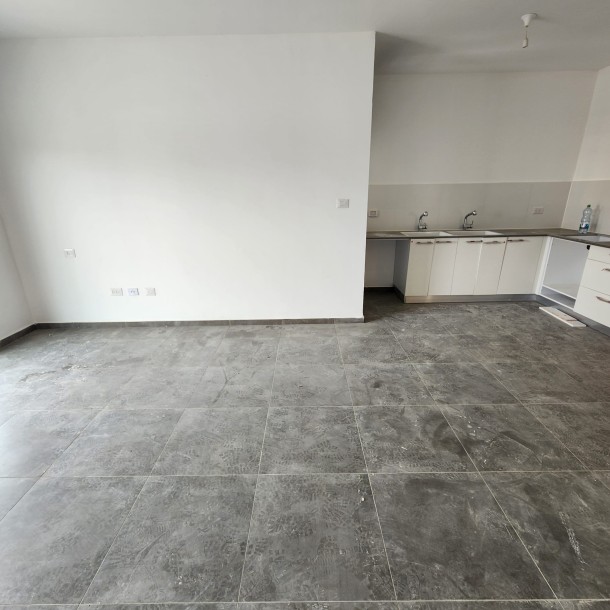 דירת 4 חדרים 100 מ"ר בהלחי | חנייה תת קרקעית | בני ברק-2