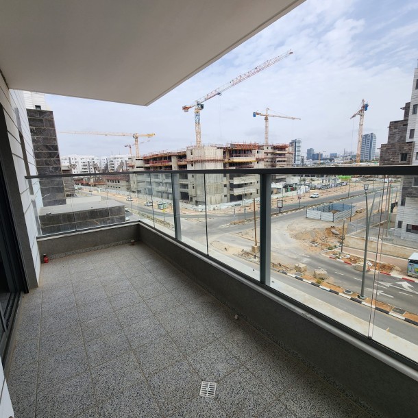 דירת 4 חדרים 100 מ"ר בהלחי | חנייה תת קרקעית | בני ברק-4