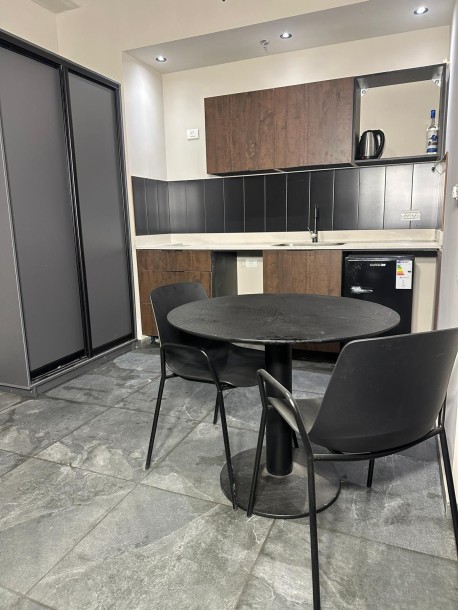 סטודיו 40 מ"ר ביצחק שדה | מרוהט ומשופץ | ת"א-3