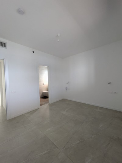 למכירה דירה 5 חד בהלוויתן נתניה