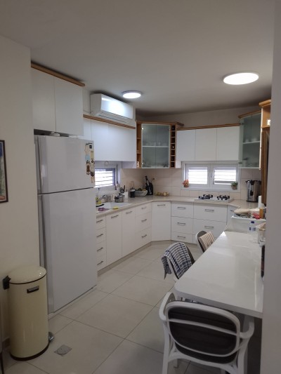 למכירה בית פרטי/קוטג 6 חד בטיומקין נתניה