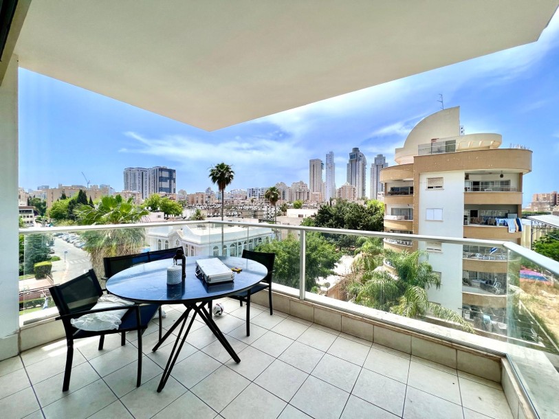 דירה 5 חדרים 120 מ"ר בזומרשטיין | משופצת | נתניה-1