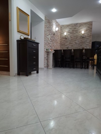 למכירה גג/פנטהאוז 5 חד בפתח תקווה נתניה