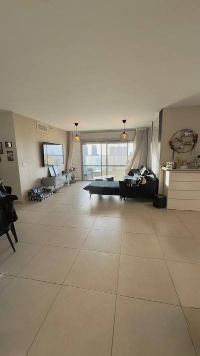 למכירה דירה 4 חד בהקליר נתניה