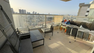 למכירה דירה 4 חד בהקליר נתניה