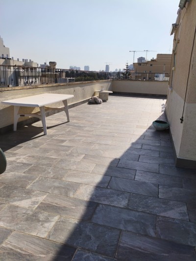 למכירה גג/פנטהאוז 5 חד בפתח תקווה נתניה