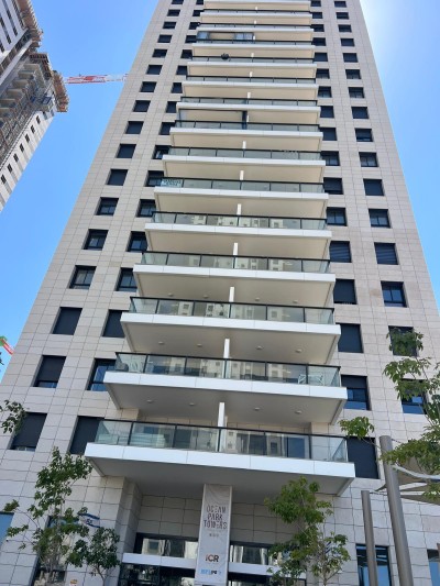 למכירה דירה 5 חד באמנון ליפקין שחק נתניה