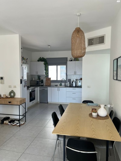 למכירה דירה 5 חד באדני פז חדרה