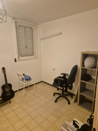 לא אקטואלי דירה 3 חד באברהם שלונסקי נתניה