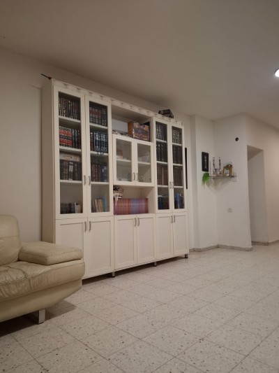 למכירה דירה 3 חד בדר' שרייבר נתניה