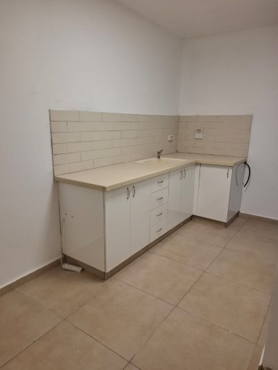 להשכרה דירה 4 חד בפתח תקווה נתניה