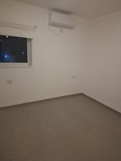 למכירה דירה 4 חד בצפון מזרח נתניה נתניה