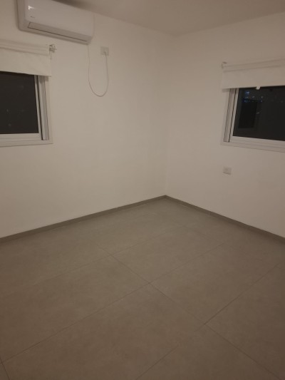 למכירה דירה 4 חד בצפון מזרח נתניה נתניה