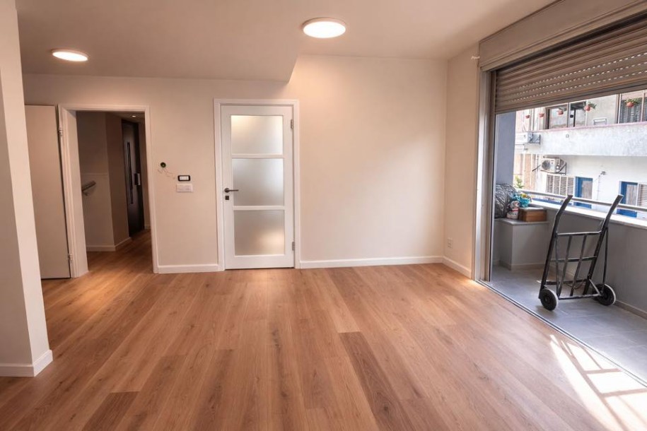 למכירה מתווך !! רחוב החלוצים.-4