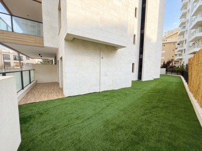 למכירה דירת גן 3 חד בראשון לציון נתניה