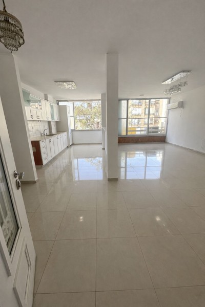 דירה 3 חדרים 92 מ"ר בפתח תקווה | משופצת | נתניה