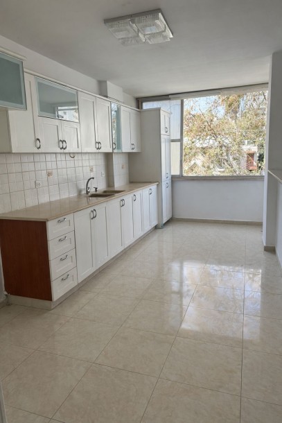 דירה 3 חדרים 92 מ"ר בפתח תקווה | משופצת | נתניה-1