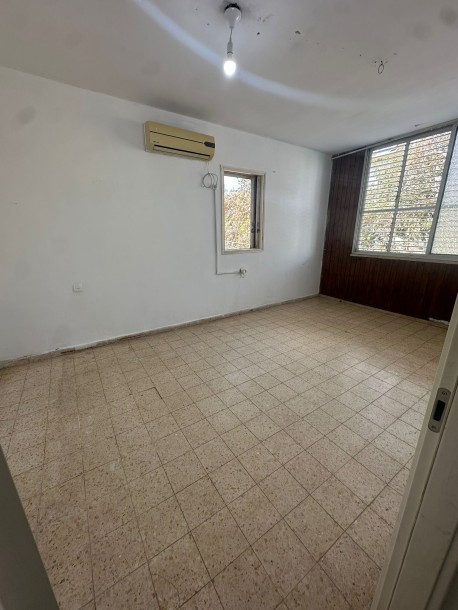 דירה 3 חדרים 92 מ"ר בפתח תקווה | משופצת | נתניה-4