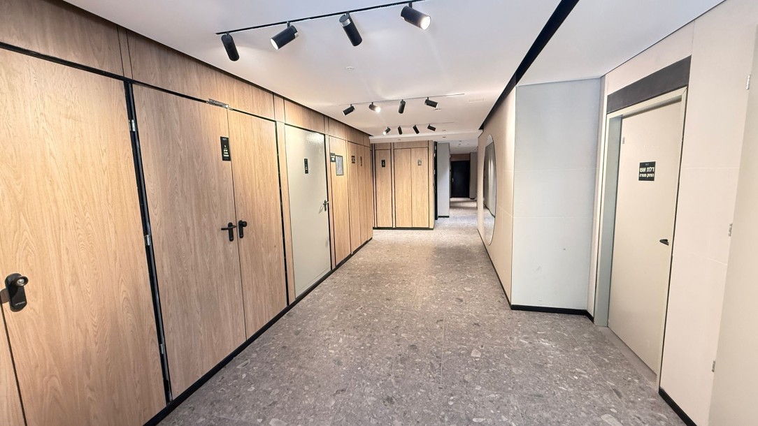 להשכרה מתווך !! רחוב בארי.-3