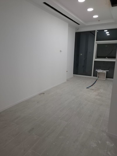 🏢 למכירה! משרד 4 חד' במגדל החלוצים נתניה | השקעה מעולה! 💎-1