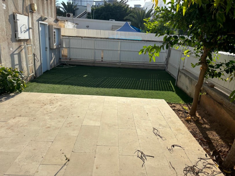 קוטג' 130 מ"ר באבן עזרא | 7 חדרים ב-3 מפלסים | רמת חן נתניה-10