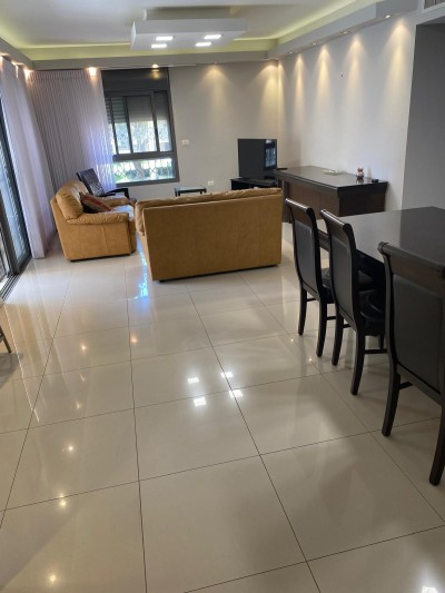 דירת 5 חדרים 137 מ"ר בקפלנסקי | מרפסת סוכה וחנייה | נתניה-1