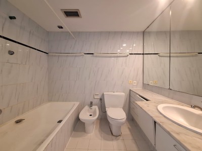 דירת 6 חדרים 170 מ"ר בהדסה | מגדל גן העיר | תל אביב-9