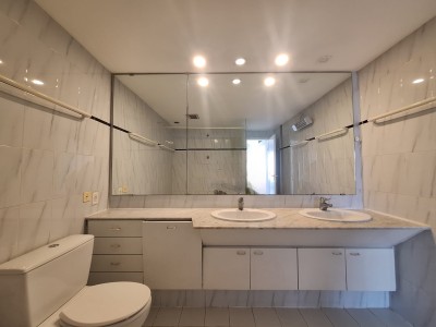 דירת 6 חדרים 170 מ"ר בהדסה | מגדל גן העיר | תל אביב-12