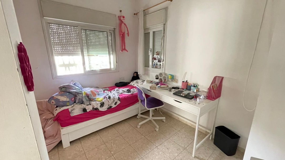 דירת 4.5 חדרים 95 מ"ר פרופסור שור | קרוב לבזל | תל אביב-8