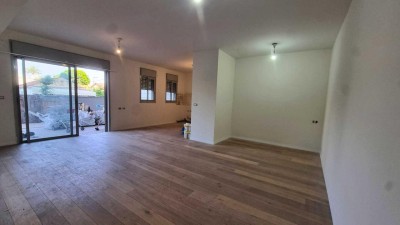 דירת גן חדשה ביפה נוף | 90 מ"ר + גינה | מציאת השנה