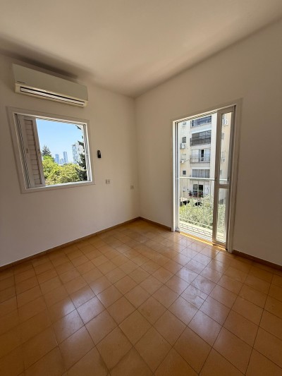 דירת 3 חדרים 90 מ"ר בבבלי | נוף לירוק | ת"א