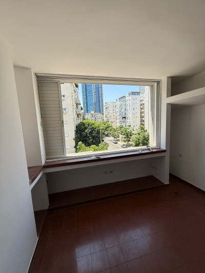 דירת 3 חדרים 90 מ"ר בבבלי | נוף לירוק | ת"א