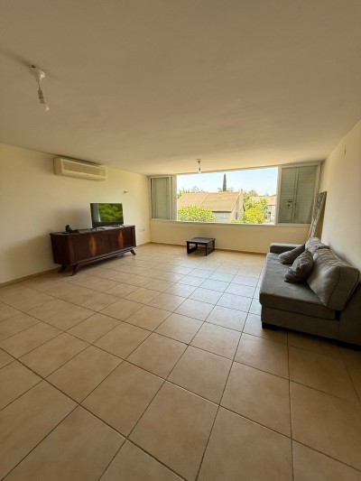 דירת 3 חדרים 100 מ"ר בפיליכובסקי | משופצת | ת"א