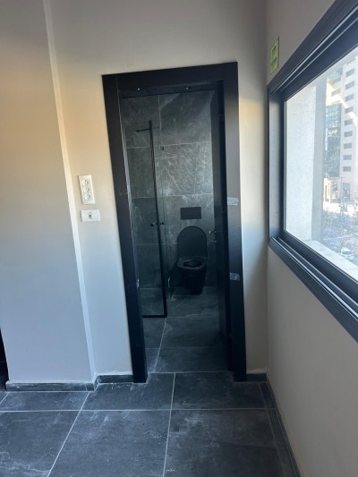 סטודיו 40 מ"ר ביצחק שדה | מרוהט ומשופץ | ת"א