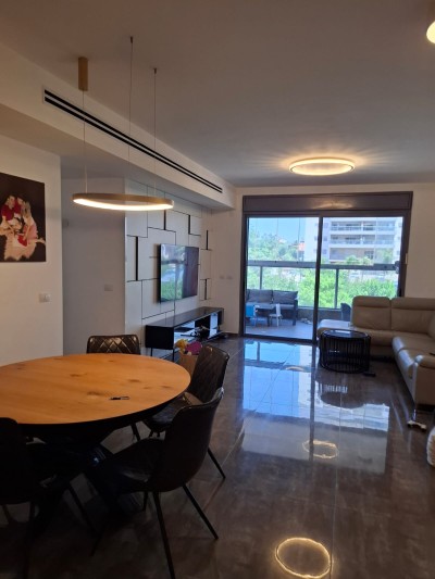 דירת 4 חדרים יוקרתית ברמת חן | בניין חדש | נתניה