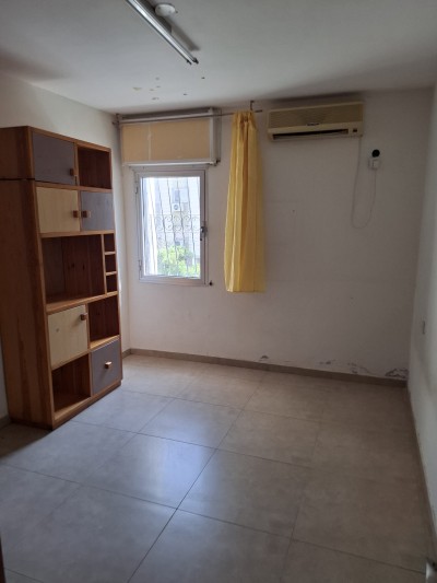 דירת 4 חדרים מסודרת בקריית נורדאו | כניסה מיידית | נתניה-3