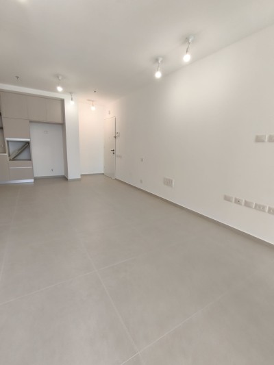 דירת 2 חדרים פרויקט EAST תוצרת הארץ | קומה 19 | תל אביב