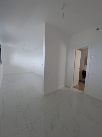 להשכרה דירה יוקרתית כוכב הצפון | 4 חדרים מול הים | בריגה