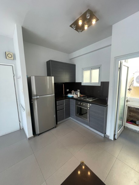 דירת 3 חדרים 72 מ"ר במנדלשטם | משופצת ומוארת | תל אביב-5