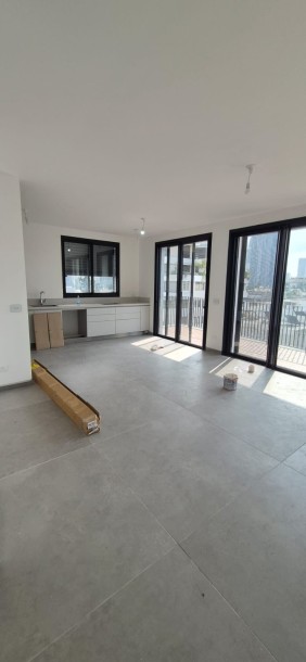 דירת 5 חדרים 130 מ"ר בזכרון יעקב | מרפסת 28 מ"ר | תל אביב-1