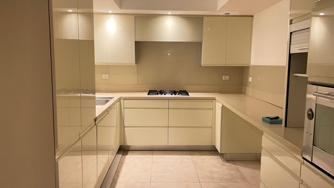 דירת 4 חדרים 120 מ"ר בשטרייכמן | 2 חניות ומחסן | תל אביב-1