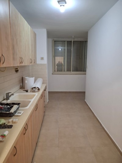 דירת 4 חדרים בפתח תקווה | מעלית + חנייה +יח נפרדת  | נתניה-6