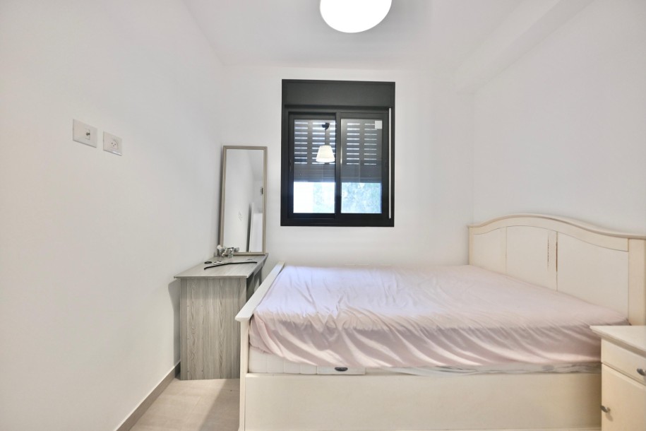 למכירה מתווך !!!  במגדל יוקרתי ברמת גן!-3