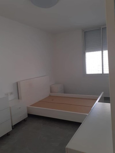 דירת 4 חדרים ביהודה הלוי | משופצת | נתניה