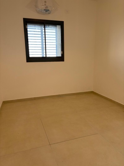 למכירה דירה 3 חד בלה גארדיה תל אביב-יפו