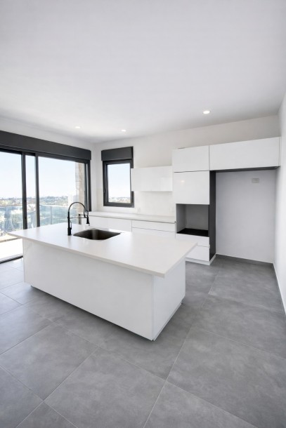 להשכרה מתווך !! רחוב: שתולים.-12